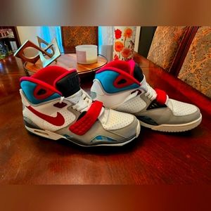 Size 10.5 - Nike Air Trainer SC 2 White Magenta Bo Jackson Rare 2014